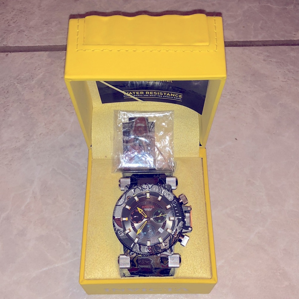 NWT INVICTA GRAFFITI COALITION FORCES MENS AUTOMATIC SWISS MVMNT WRIST WATCH NEW